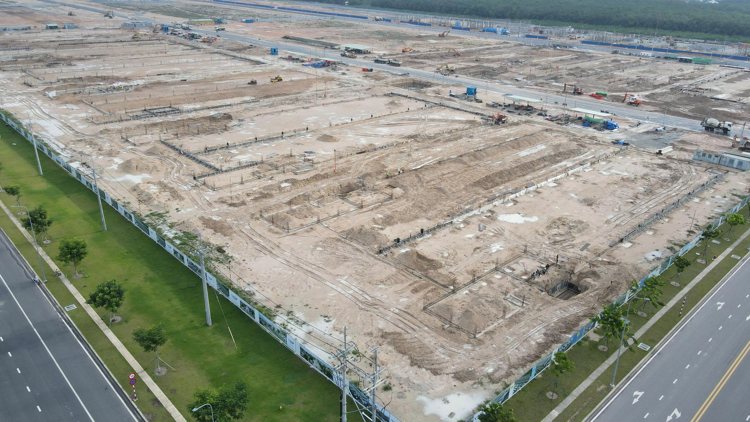 THIẾT KẾ, CUNG CẤP VẬT TƯ, THIẾT BỊ VÀ THI CÔNG XÂY DỰNG, LẮP ĐẶT NHÀ XƯỞNG GIAI ĐOẠN 1A1, 1A2, 1A3 TẠI KHU CÔNG NGHIỆP VSIP III, TỈNH BÌNH DƯƠNG